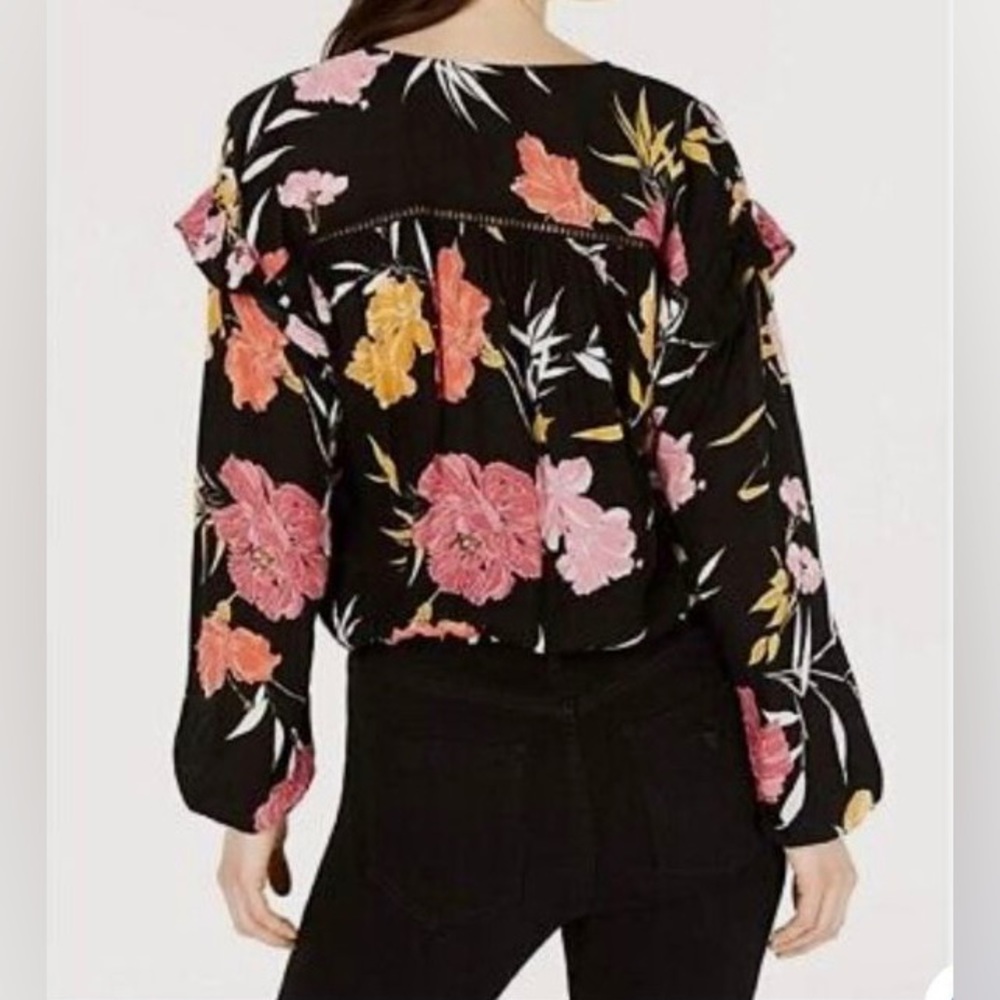 EUC Guess Black and Floral Long Sleeve Top- Size M - Picture 2 of 9